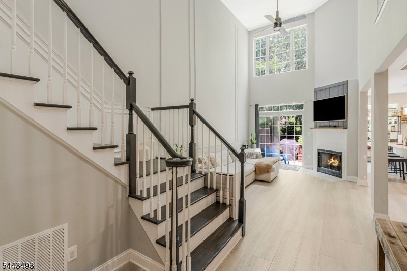120 Loft Dr - Photo 7 of 27