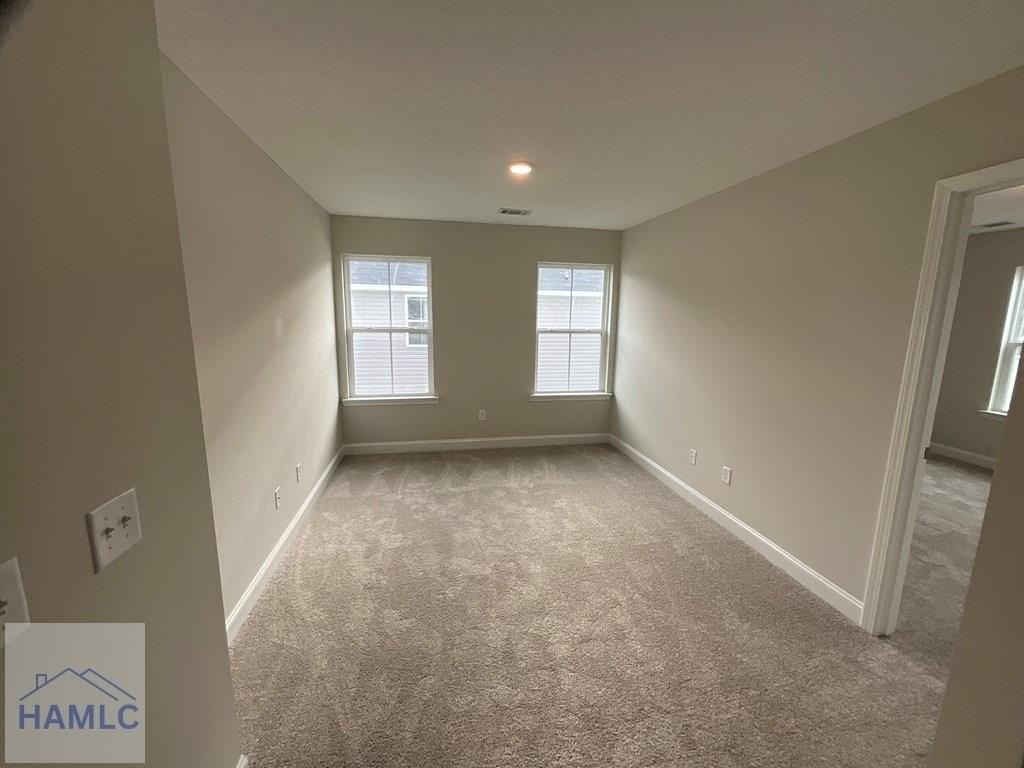 861 Grayson Ave - Photo 5 of 11