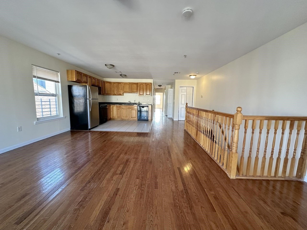 523 7th St #1 - Photo 4 of 14