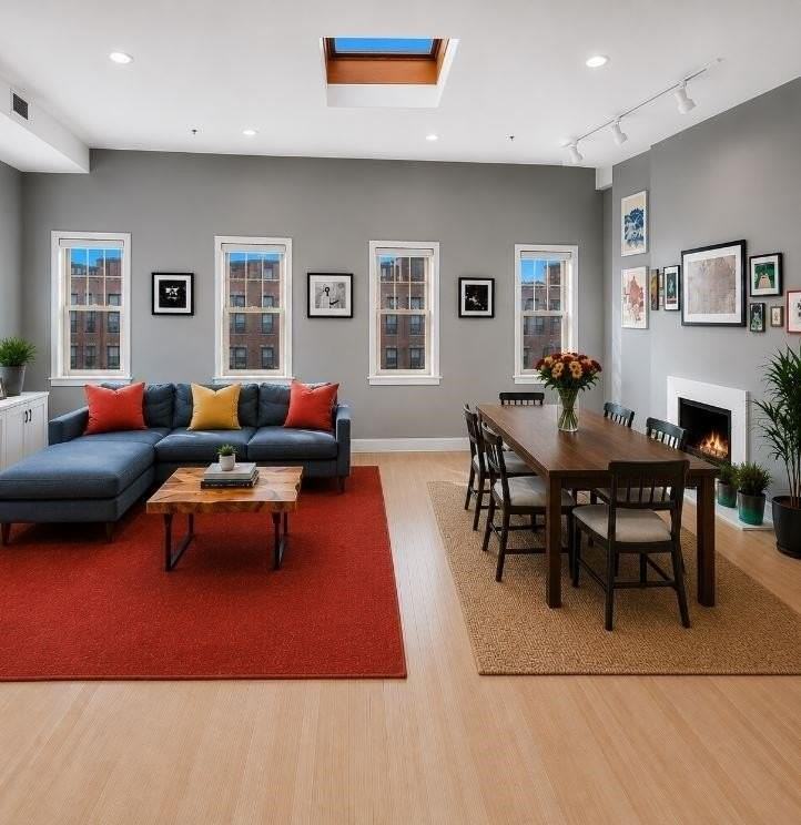 713 Adams St #4 - Photo 3 of 16