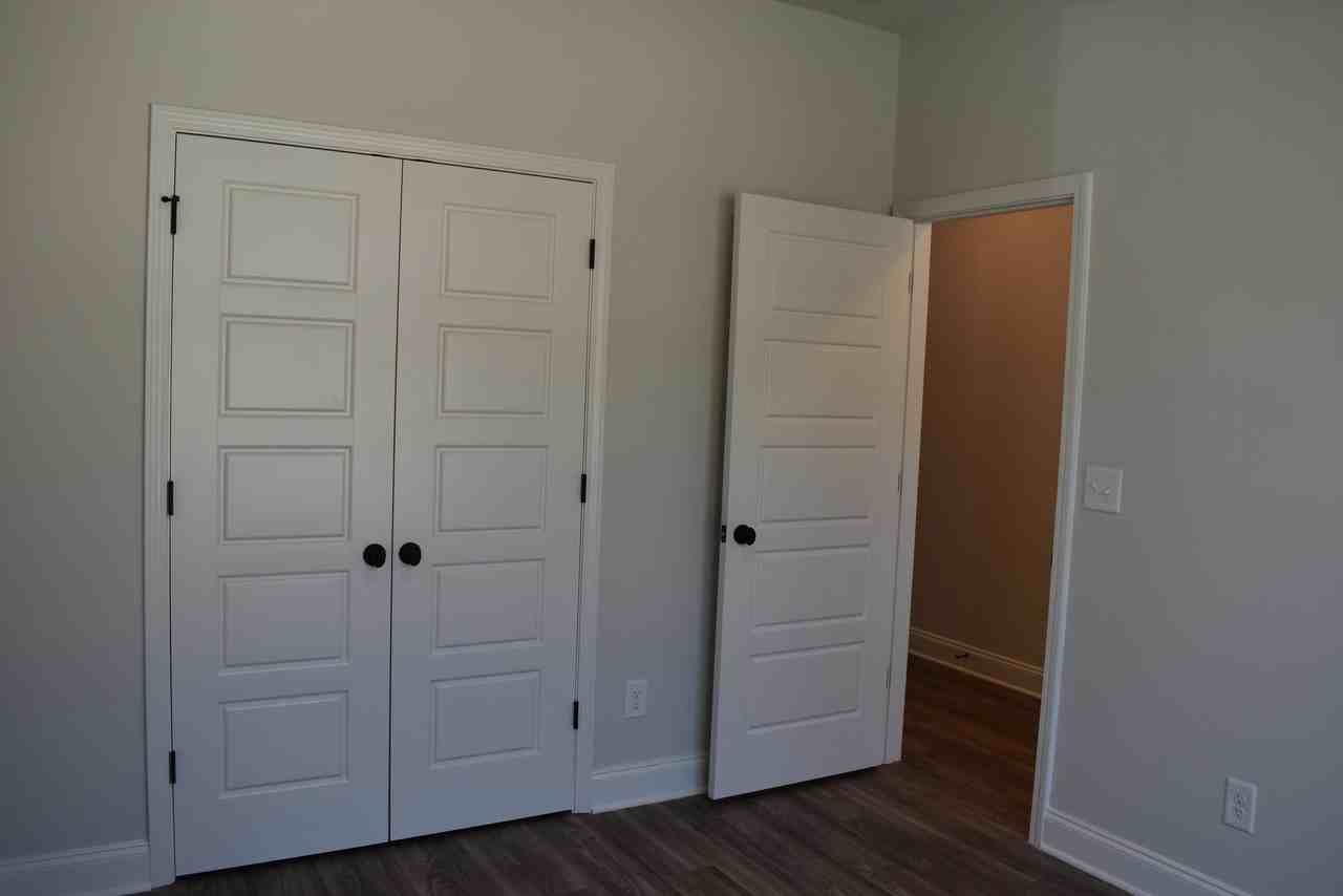 4135 Beautiful Pond Park - Photo 7 of 20