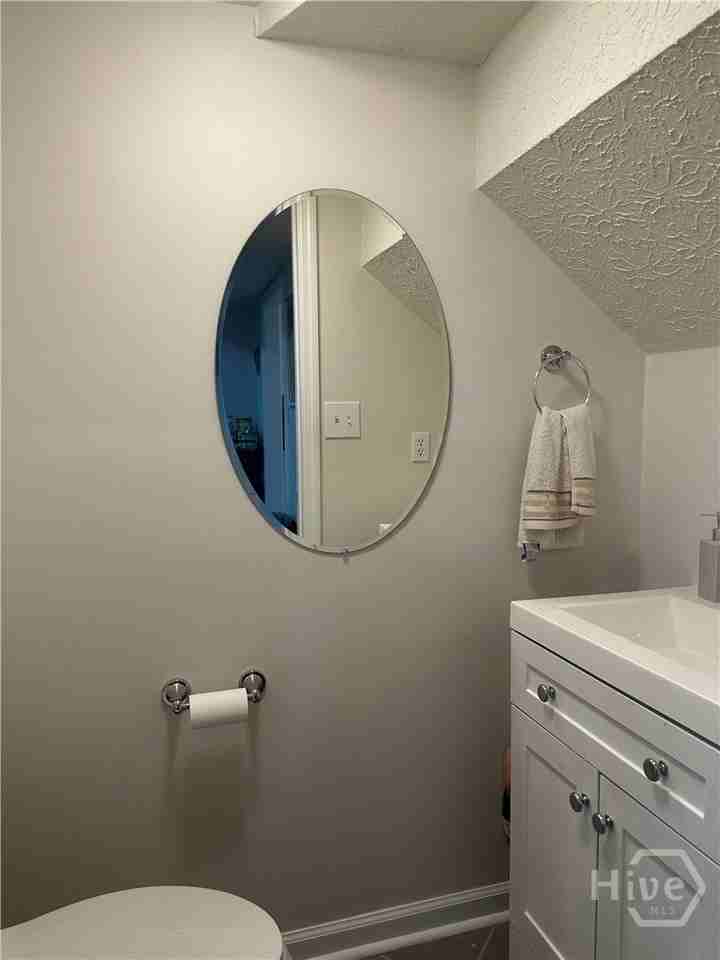 121 Sleepy Creek Dr - Photo 7 of 17