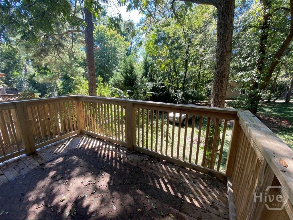 2010 S Milledge Ave - Photo 2 of 13