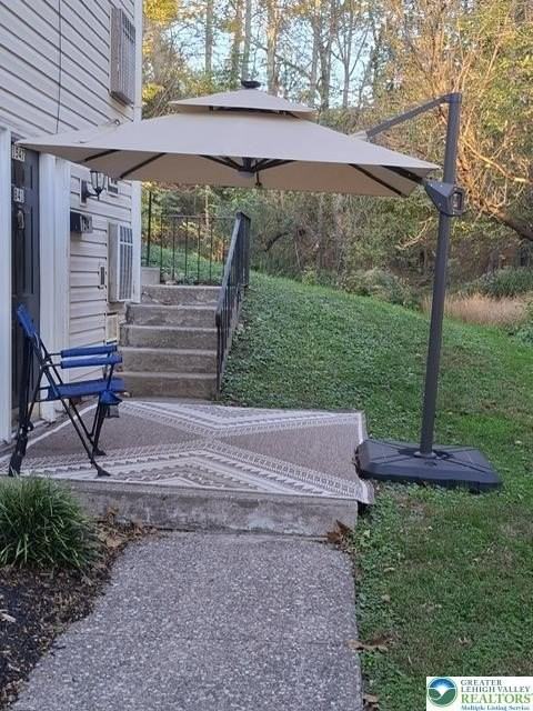1547 Creekside Rd - Photo 3 of 29