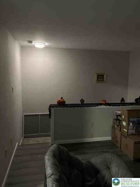 1547 Creekside Rd - Photo 6 of 29