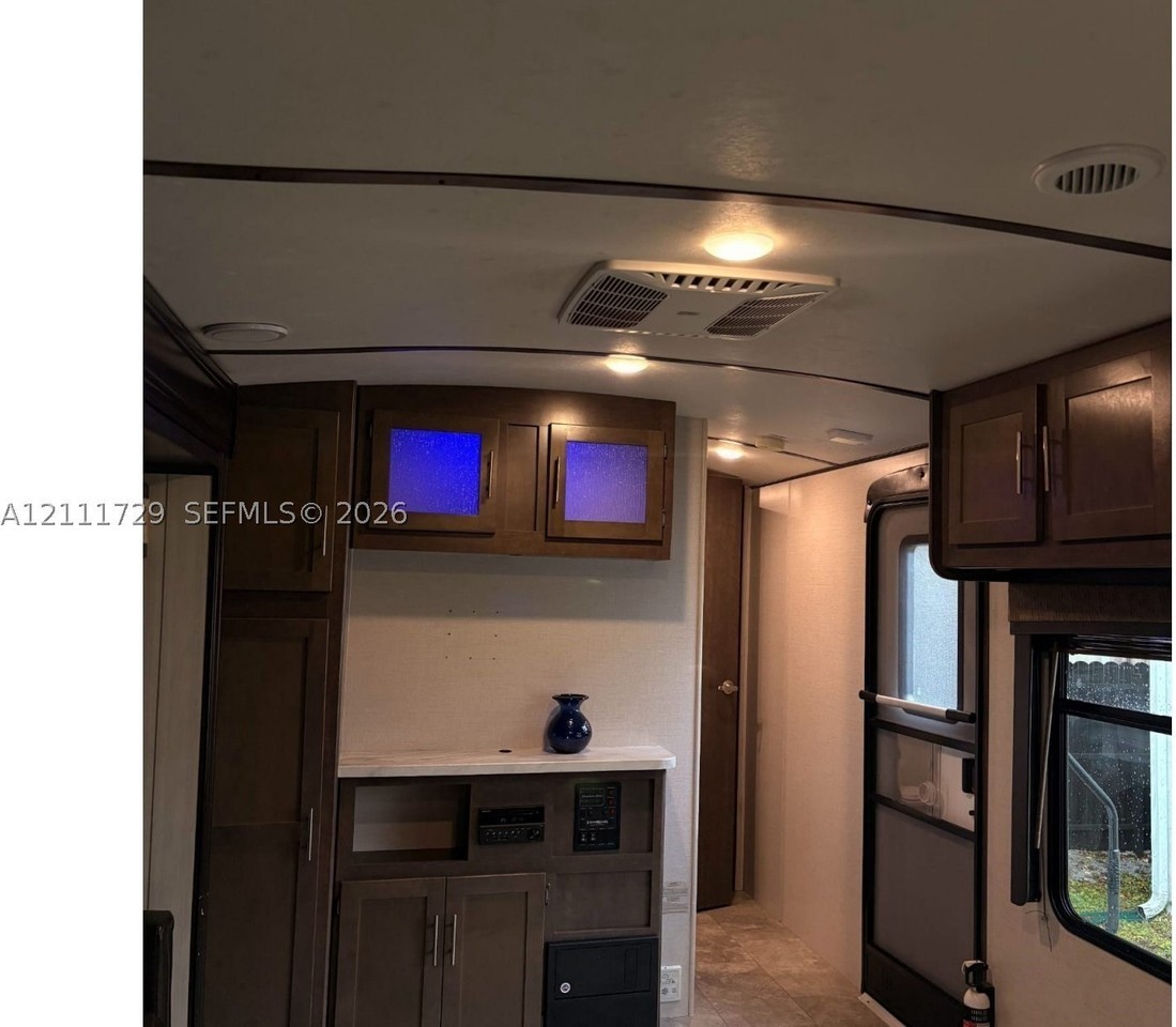 2918 Van Buren St #BACK - Photo 5 of 8
