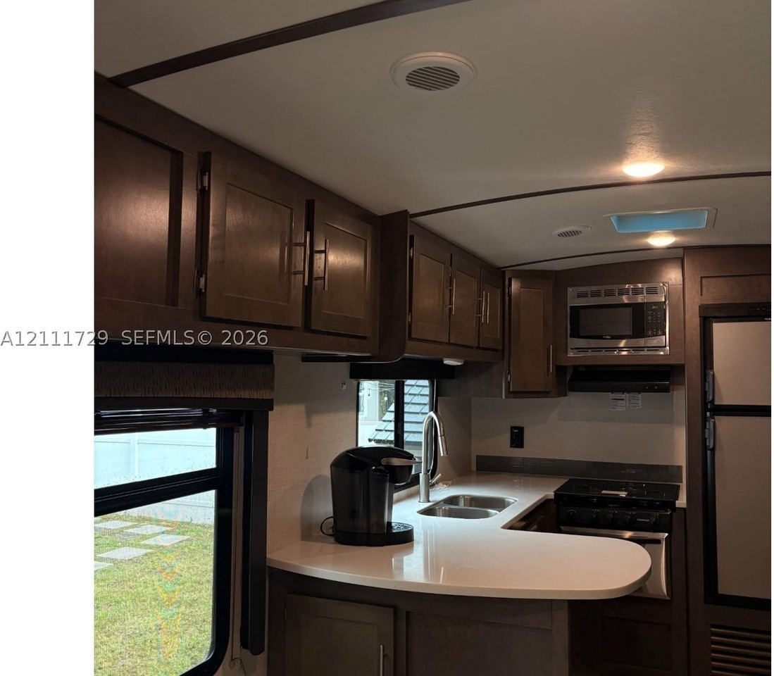 2918 Van Buren St #BACK - Photo 7 of 8