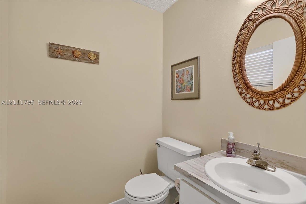 9423 S Ocean Dr #80 - Photo 5 of 50