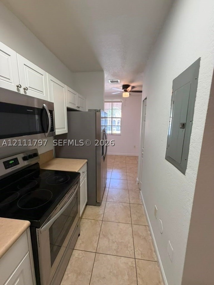 9249 Sw 227th St #8-22 - Photo 7 of 21