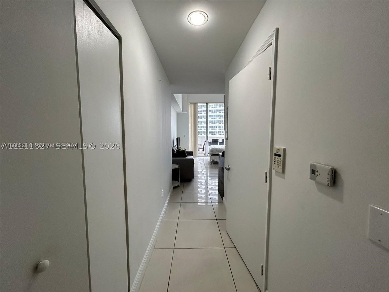 1750 N Bayshore Dr #1106 - Photo 2 of 11