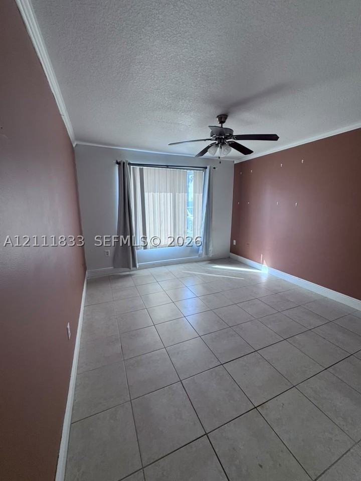 207 Villa Cir #207 - Photo 5 of 11