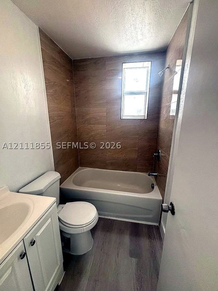871 Sw 3rd St #22 - Photo 6 of 7