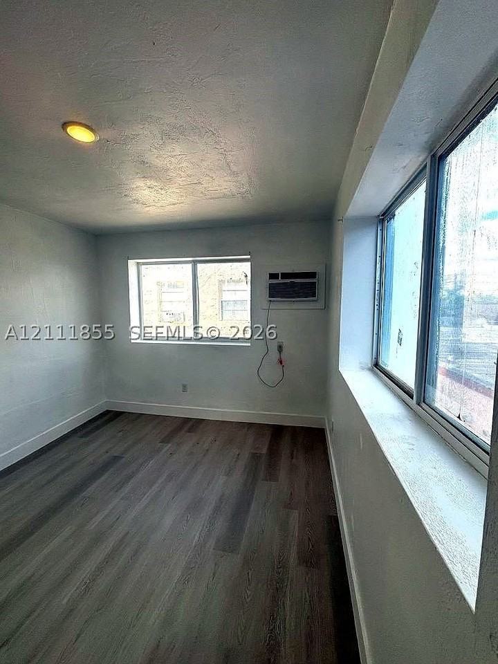 871 Sw 3rd St #22 - Photo 7 of 7