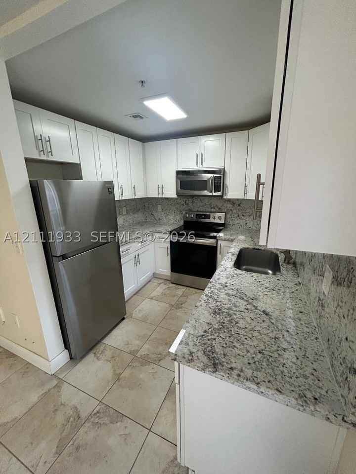 2062 Ne 167th St #1 - Photo 6 of 23