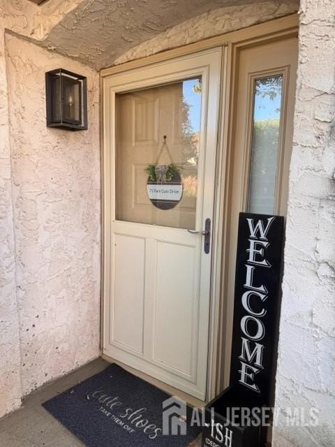 71 Park Gate Dr - Photo 2 of 20