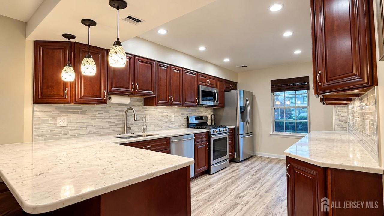 4 Letts Ct - Photo 6 of 16