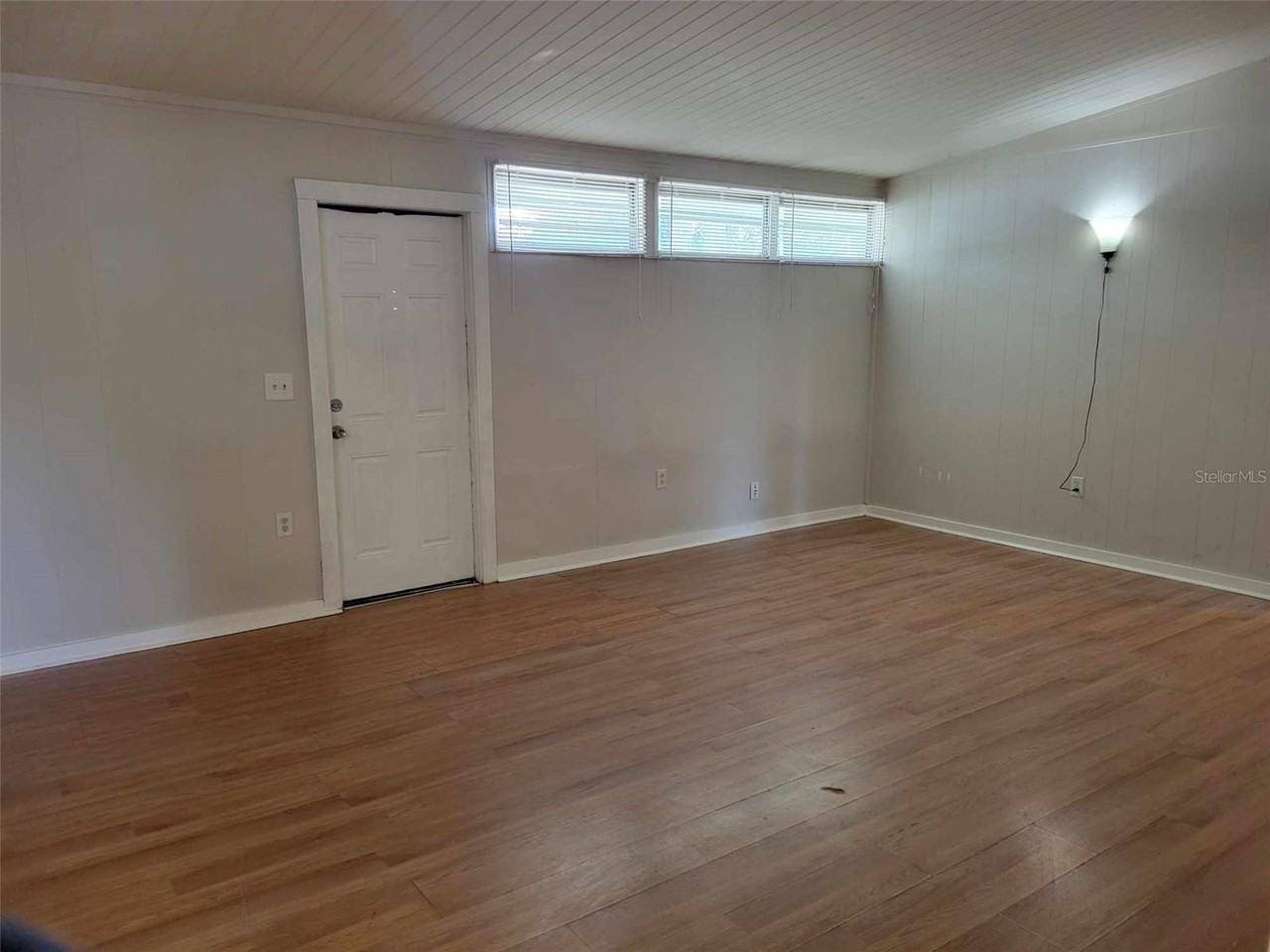 1767 Fruitville Rd - Photo 5 of 9