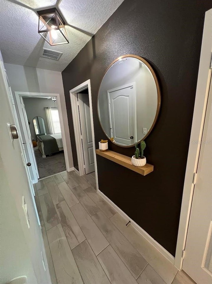 263 Smugglers Way - Photo 5 of 33