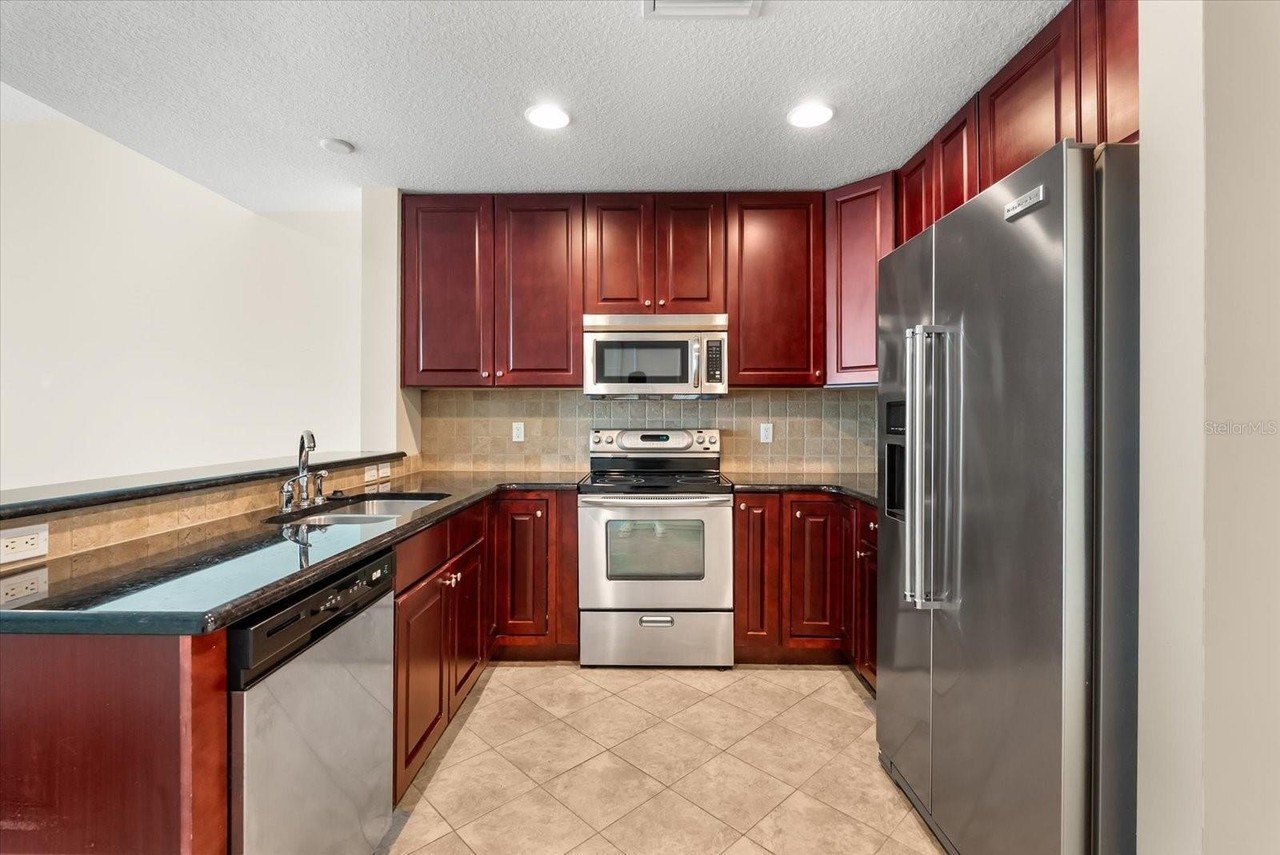 101 S Eola Dr #1114 - Photo 6 of 29