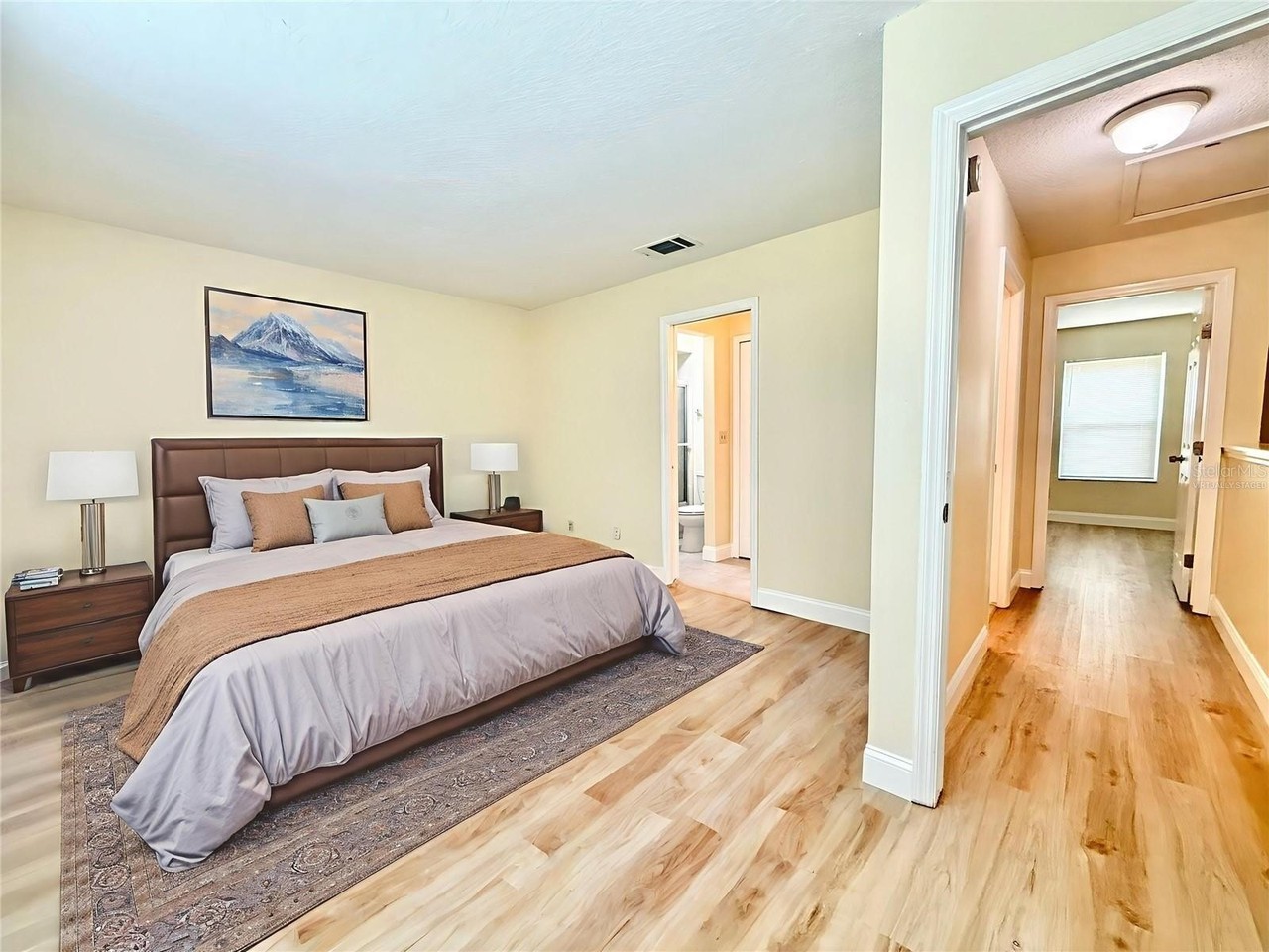 304 Woodgreen Ln - Photo 7 of 21