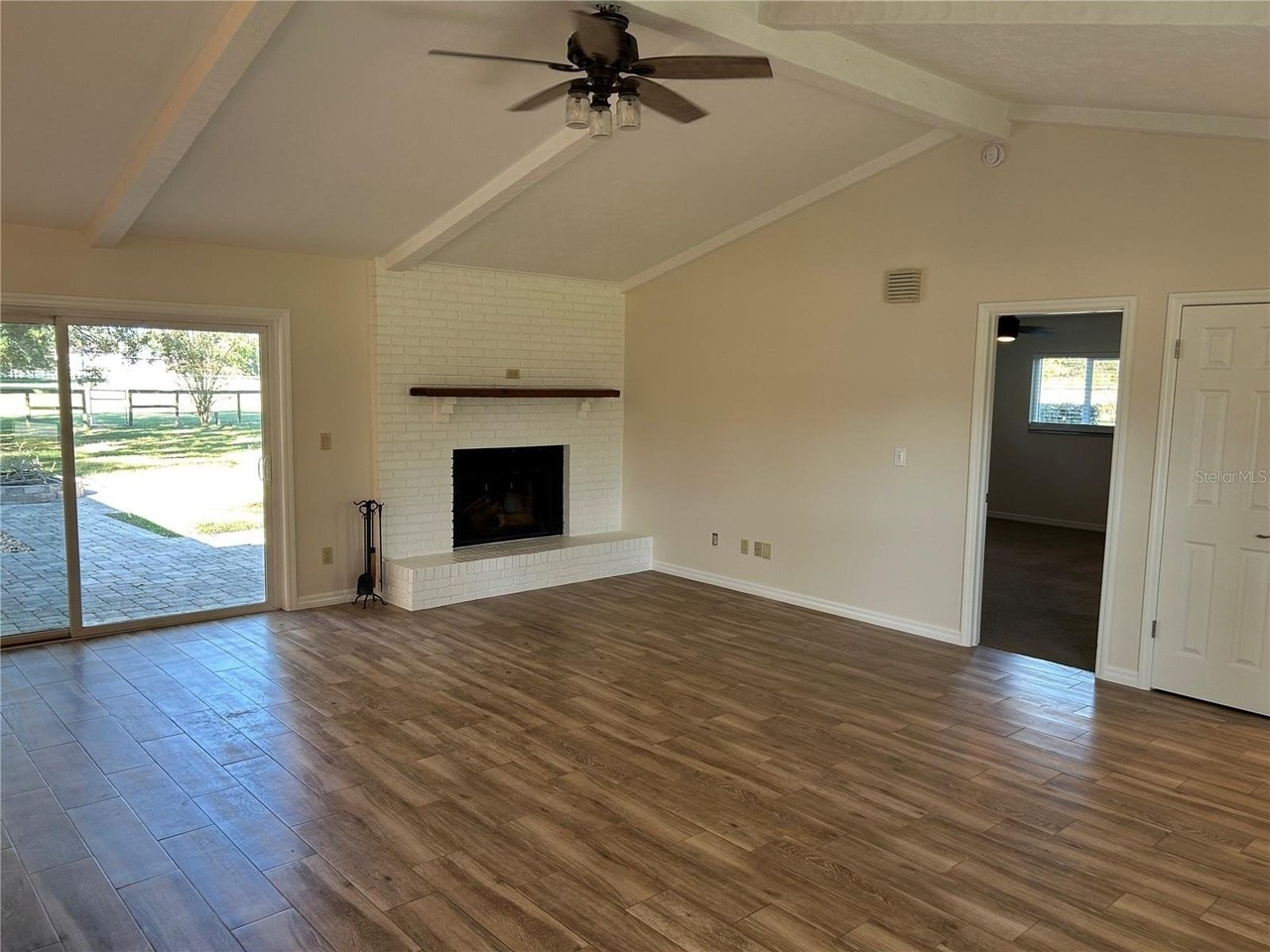 8321 Nw 2nd St - Photo 7 of 47