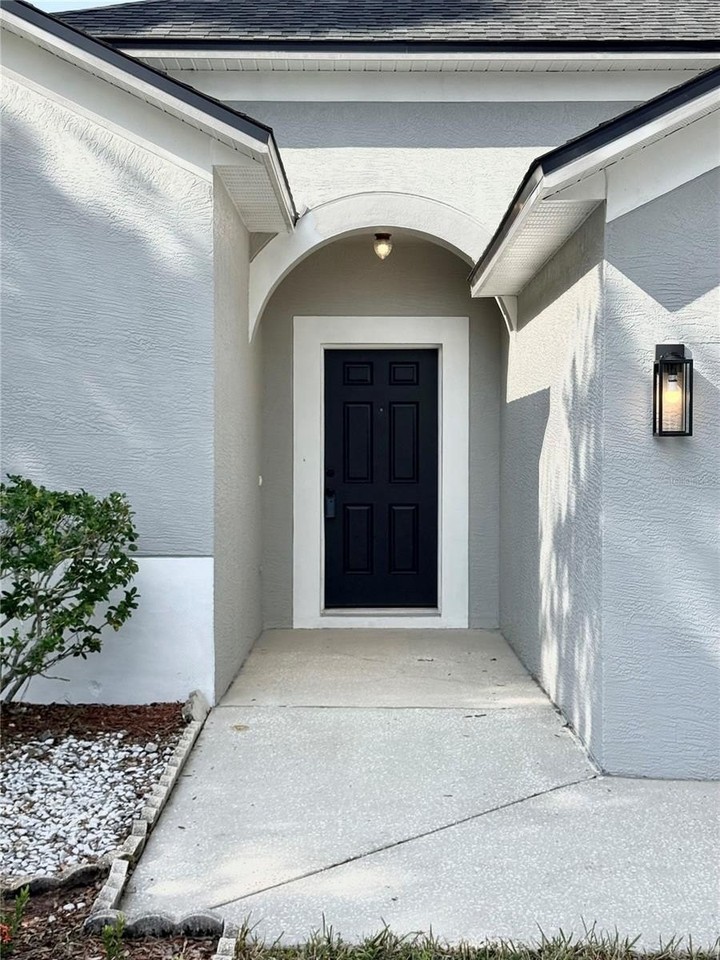 10312 Goldenbrook Way - Photo 3 of 34