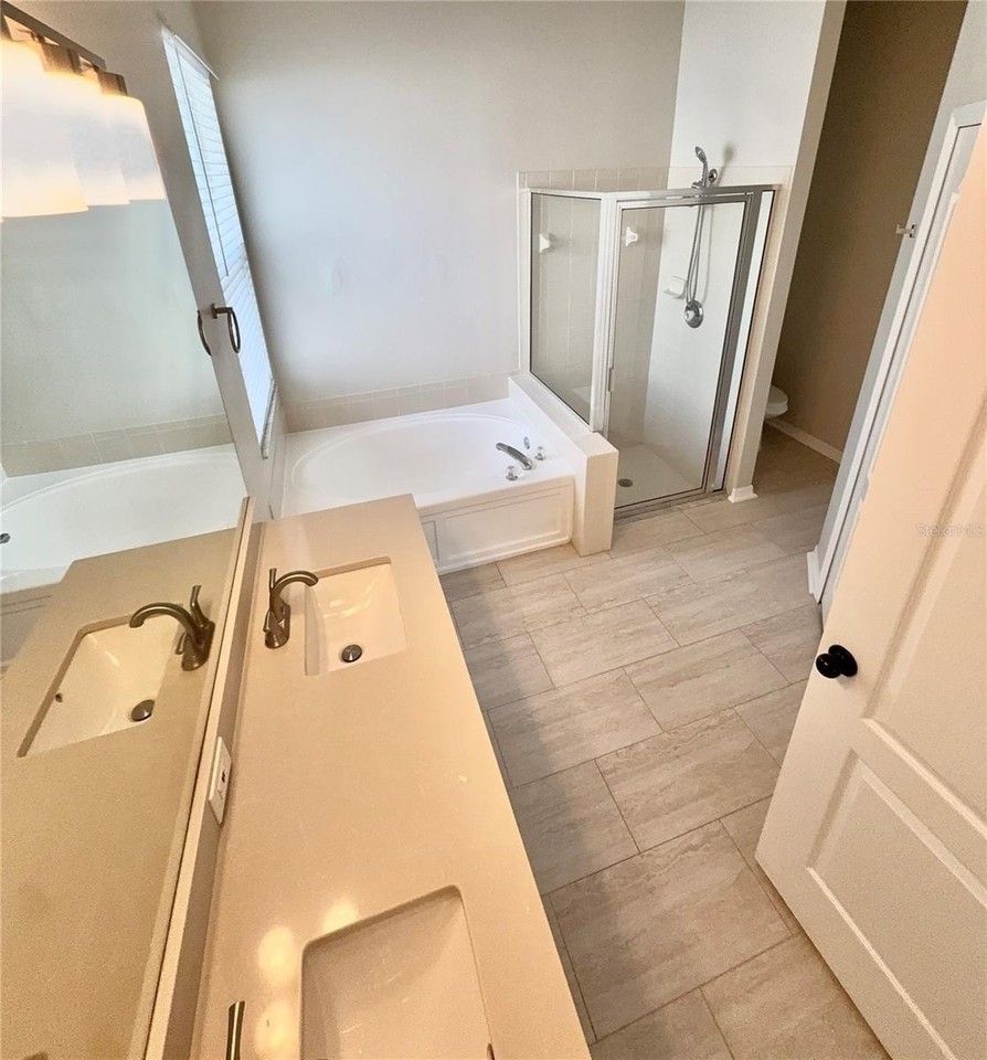 10312 Goldenbrook Way - Photo 6 of 34