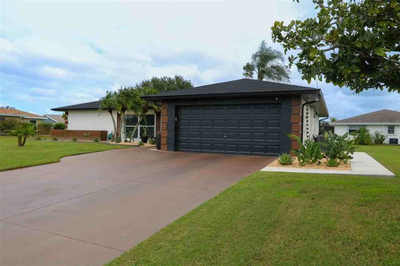 304 Brockfield Dr - Photo 6 of 26
