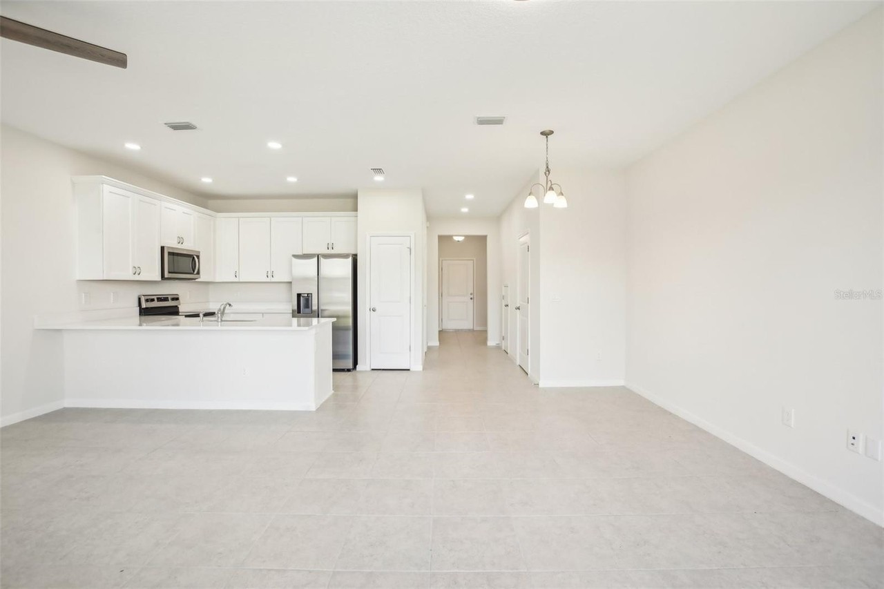 10912 Quickwater Ct - Photo 7 of 34