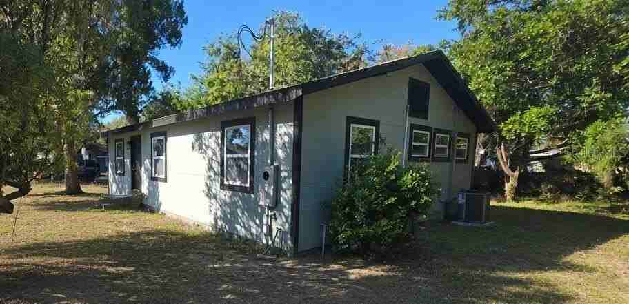1410 E 99th Ave - Photo 2 of 19
