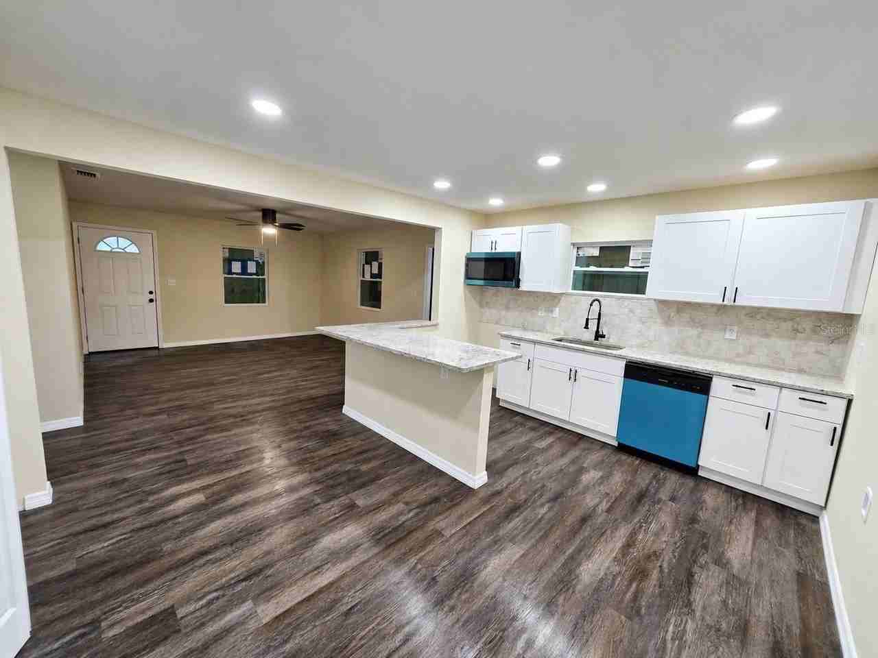 1410 E 99th Ave - Photo 5 of 19