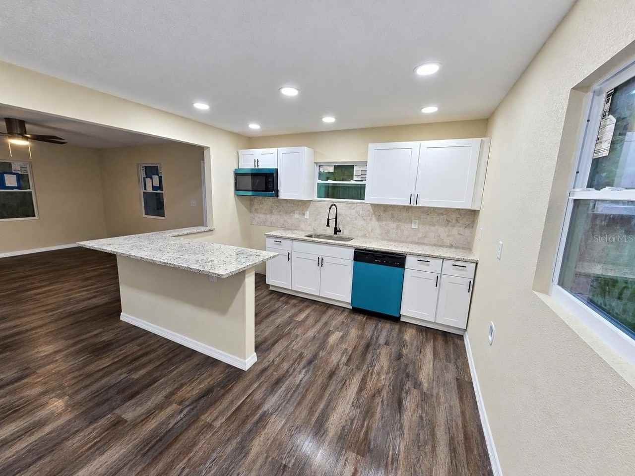 1410 E 99th Ave - Photo 6 of 19