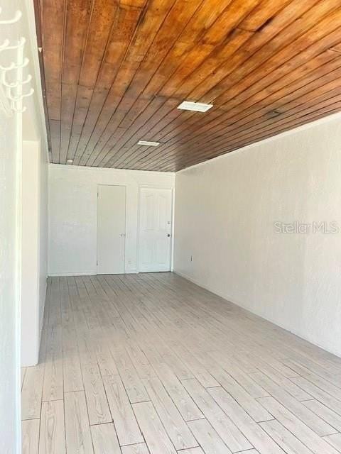 1905 N Kepler Rd - Photo 2 of 10