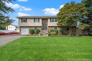 featured image of 14 Sycamore Ave