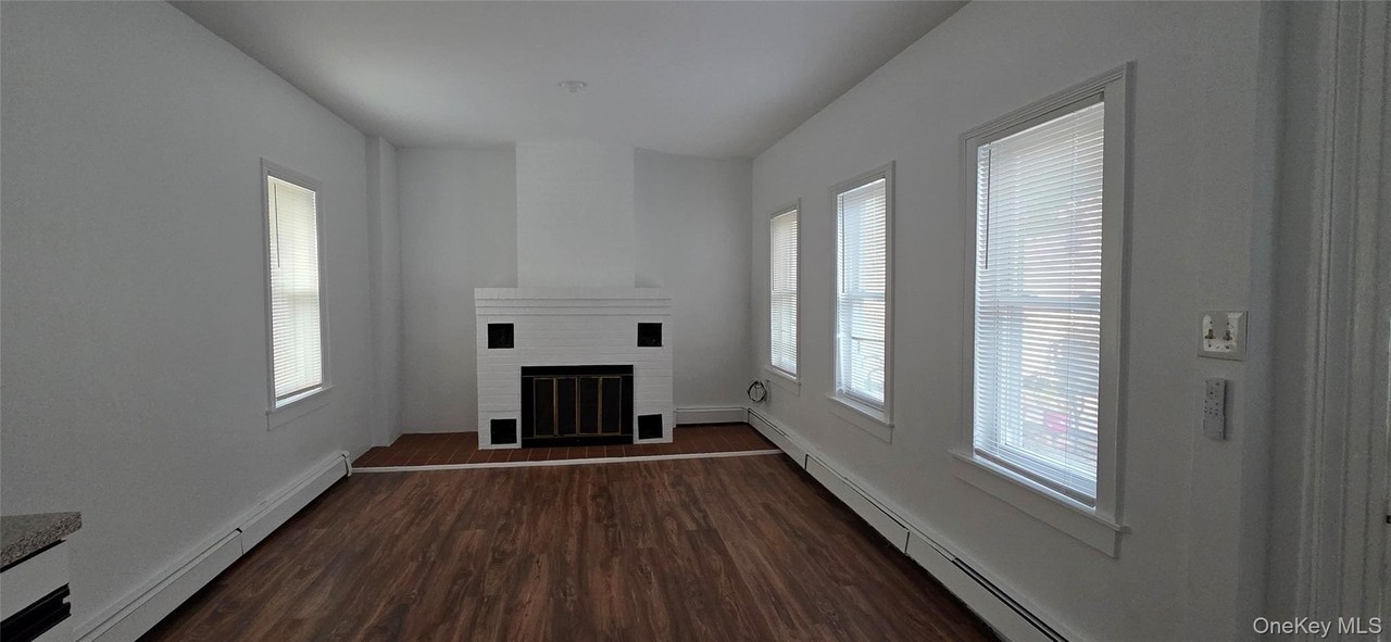 20 Hamilton Ave - Photo 4 of 10