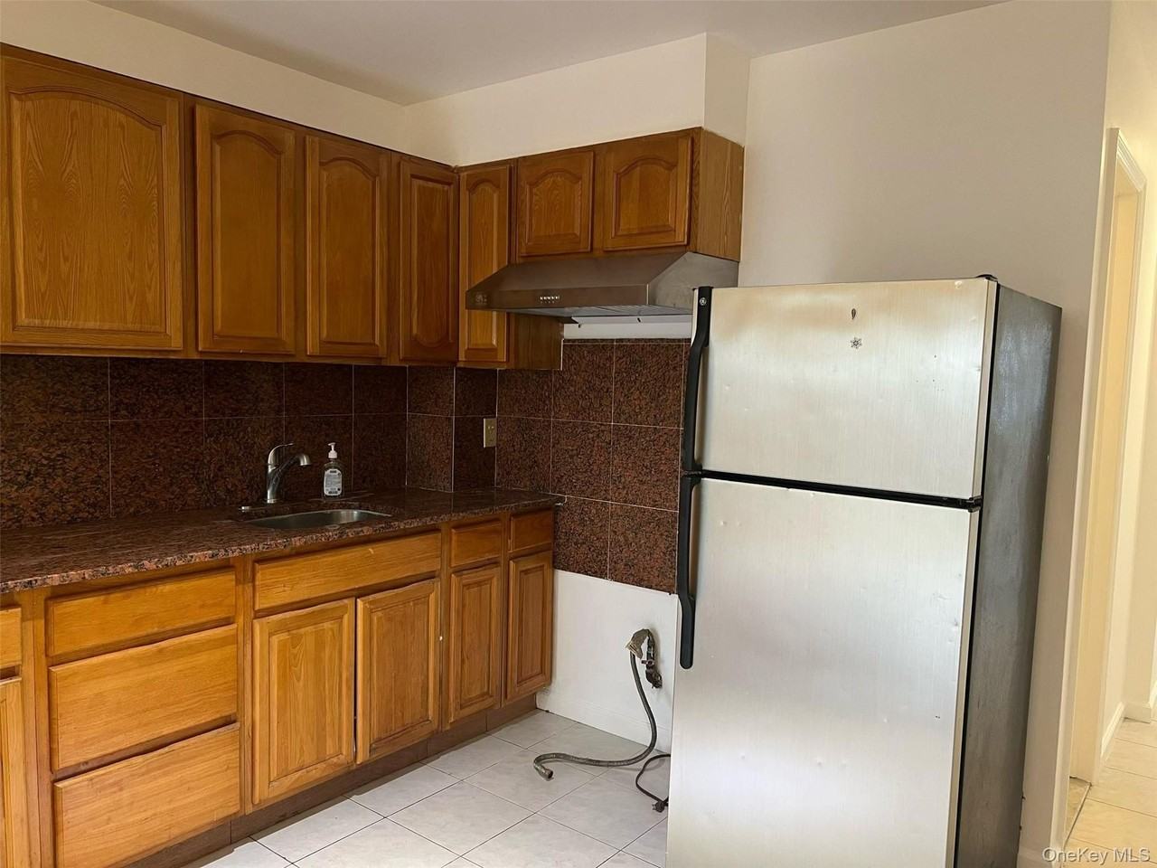 5505 98th St #4FL - Photo 3 of 7