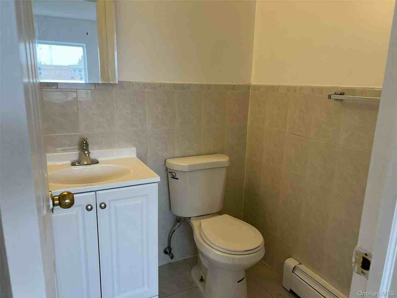 5505 98th St #4FL - Photo 7 of 7