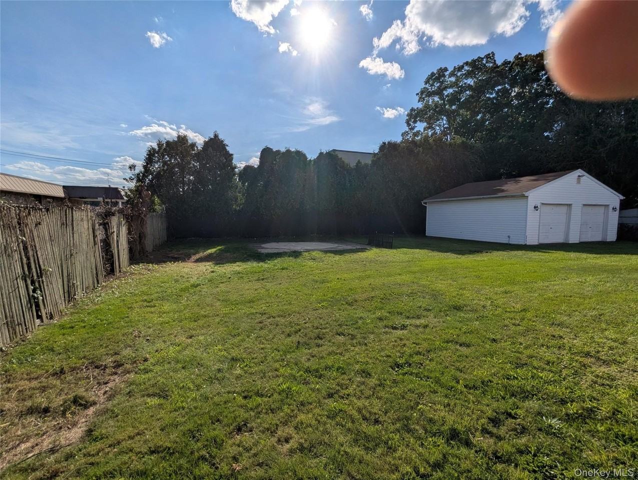586 Little East Neck Rd - Photo 2 of 16