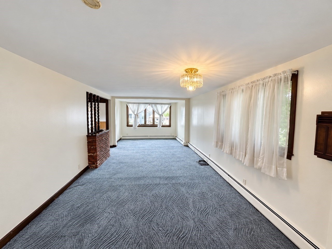 103 Sagamore St - Photo 4 of 10