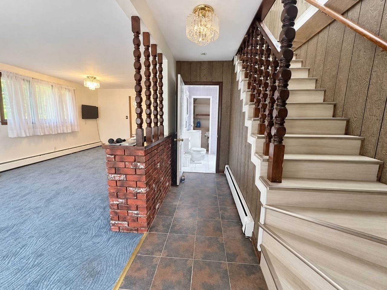 103 Sagamore St - Photo 5 of 10