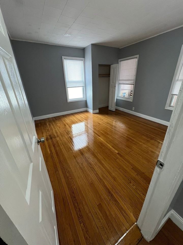 99 Medford St #2 - Photo 5 of 10