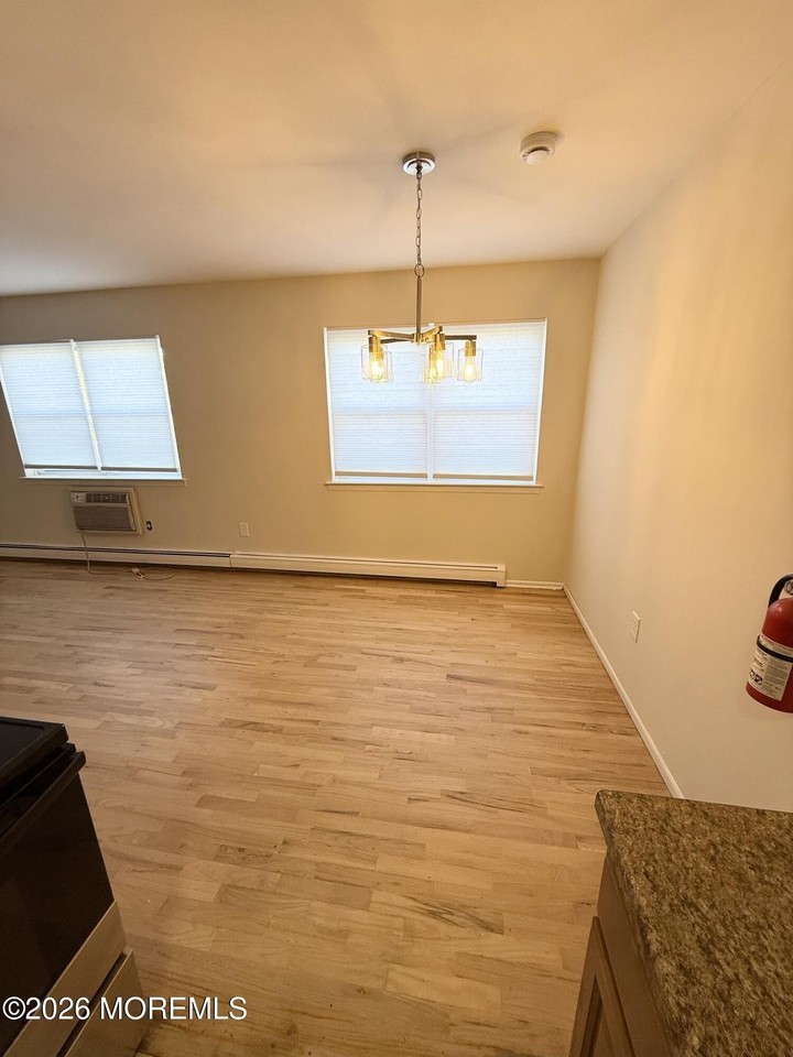 79 Stonehurst Blvd #C - Photo 4 of 14