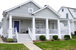 featured image of 220 Lincoln Ave #1