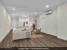 featured image of 521 Lake Ave #407