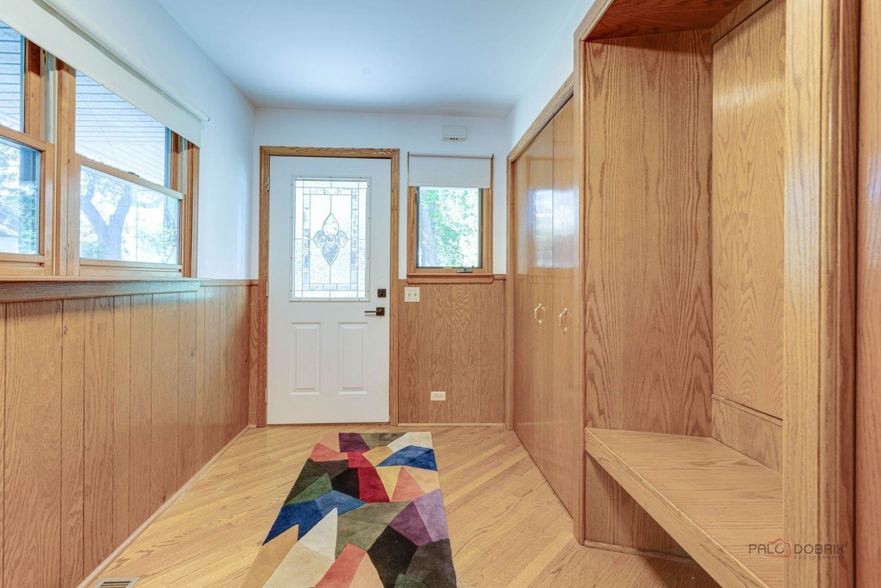 42385 N Woodbine Ave - Photo 4 of 43