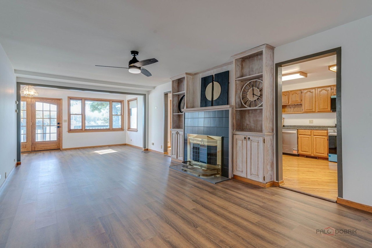 42385 N Woodbine Ave - Photo 7 of 43