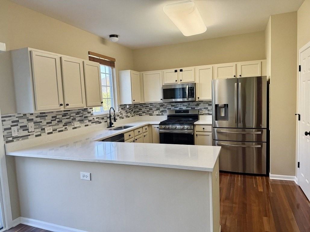 261 Evergreen Cir - Photo 5 of 16