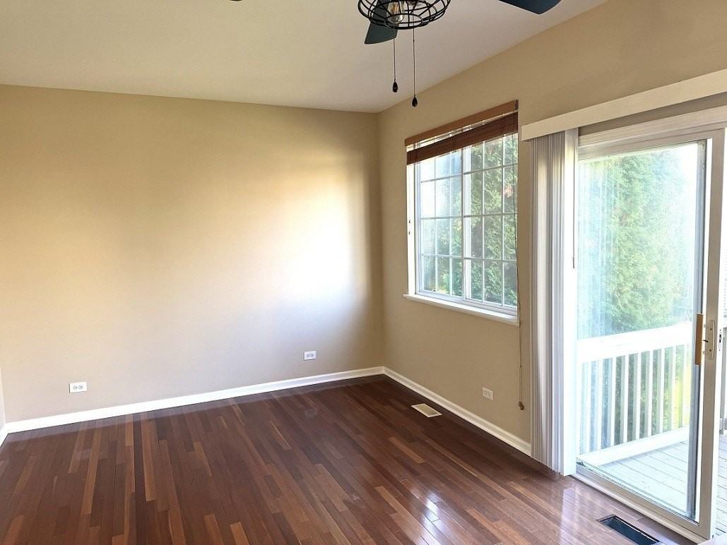261 Evergreen Cir - Photo 6 of 16