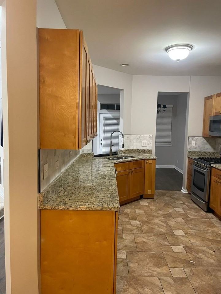47 S Oakhurst Dr - Photo 6 of 26