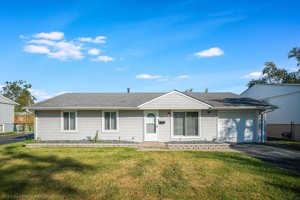 featured image of 507 E Birch Dr